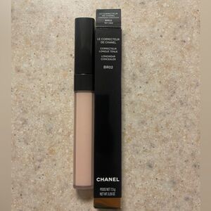 Chanel long-wear concealer